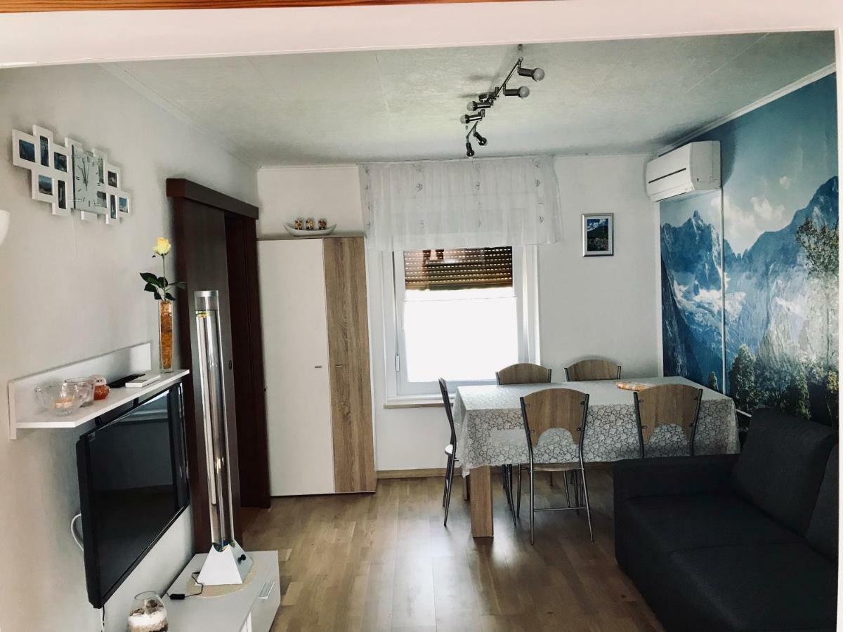 Apartma Evi Zaga Exterior photo